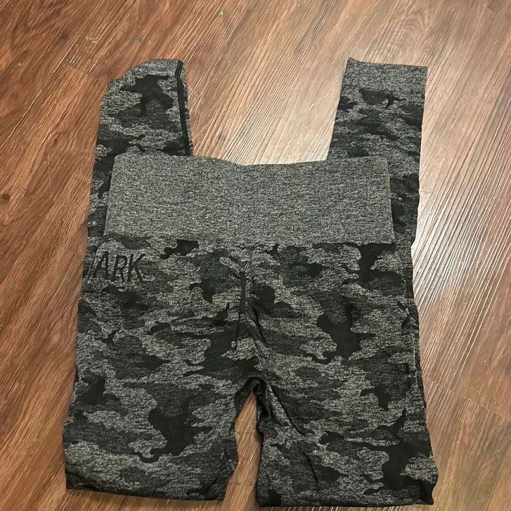Gymshark scrunch leggings